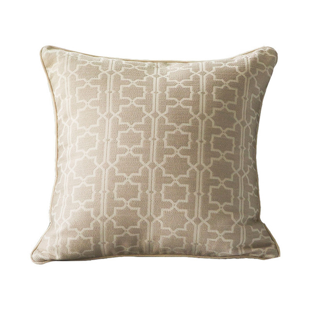 American living room throw pillow - Luxitt