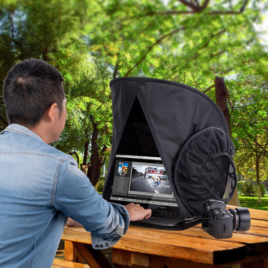 Outdoor Laptop Folding Light Protection Cover - Luxitt